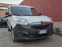 Usata Opel Combo 120 CV (88 kW) 2018 Bianco Monovolume