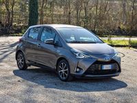 Usata Toyota Yaris Hybrid Business Edition 73 CV (53 kW) 2018 Marrone Berlina