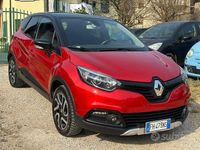 Usata Renault Captur Life 90 CV (66 kW) 2017 Rosso SUV