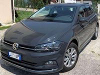 Usata VW Polo Highline 95 CV (69 kW) 2018 Grigio Utilitaria