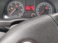 Begagnad VW Caddy Life 105 HK (77 kW) 2009 Grå Minibuss