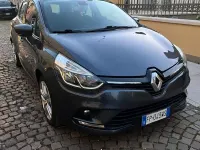 Usata Renault Clio 89 CV (65 kW) 2018 Grigio Station wagon
