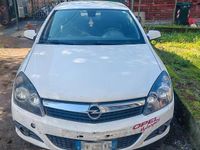 Usata Opel Astra GTC Cosmo 2009 Bianco Berlina