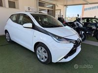 Usata Toyota Aygo X-play 69 CV (50 kW) 2015 Bianco Utilitaria