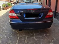Usata Mercedes CLK200 193 CV (141 kW) 2007 Blu Cabrio