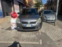Usata Suzuki Swift GL 69 CV (50 kW) 2006 Grigio Utilitaria