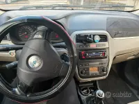 Usata Fiat Grande Punto 90 CV (66 kW) 2006 Nero Utilitaria