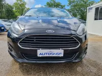 Usata Ford Fiesta 75 CV (55 kW) 2013 Nero Berlina