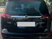 Usata Opel Zafira Tourer 150 CV (110 kW) 2013 Nero Monovolume