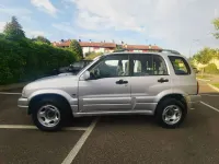 Usata Suzuki Grand Vitara 109 CV (80 kW) 2002 Argento SUV