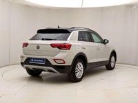 Usata VW T-Roc Life 116 CV (85 kW) 2023 Beige SUV