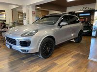 Usata Porsche Cayenne Platinum Edition 250 CV (183 kW) 2017 Grigio SUV