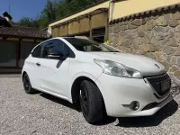 Usata Peugeot 208 Access 68 CV (50 kW) 2013 Utilitaria