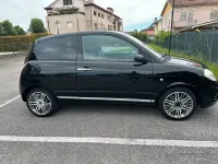 Usata Lancia Ypsilon 60 CV (44 kW) 2008 Nero Utilitaria