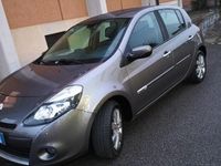 Usata Renault Clio II Dynamique 2010 Grigio Berlina