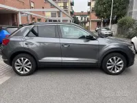 Usata VW T-Roc 150 CV (110 kW) 2019 Nero SUV