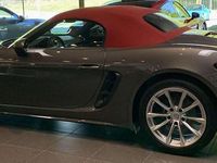 Usata Porsche 718 299 CV (219 kW) 2022 Grigio Cabrio