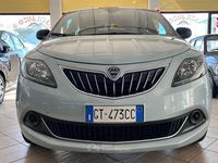 Usata Lancia Ypsilon 69 CV (50 kW) 2024 Blu Utilitaria