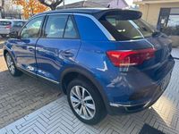 Usata VW T-Roc Style 116 CV (85 kW) 2019 Blu/azzurro SUV