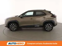 Usata Toyota Yaris Cross Trend 92 CV (67 kW) 2023 Oro SUV