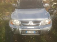 Usata Mitsubishi Pajero 160 CV (117 kW) 2002 Grigio SUV