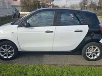 Usado Smart ForFour 71 CV (52 kW) 2019 Blanco Utilitario