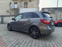 Usata Mercedes B200 136 CV (100 kW) 2016 Grigio Utilitaria