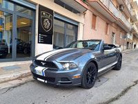 Usata Ford Mustang 305 CV (224 kW) 2013 Grigio Cabrio