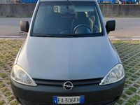 Usata Opel Combo 2009 Grigio Monovolume