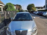 Usata Lancia Ypsilon 60 CV (44 kW) 2005 Grigio Utilitaria