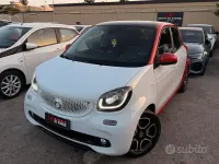 Usata Smart ForFour 90 CV (66 kW) 2016 Bianco Utilitaria