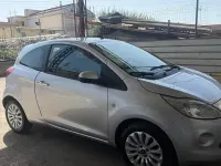 Usata Ford Ka 69 CV (50 kW) 2016 Grigio Berlina