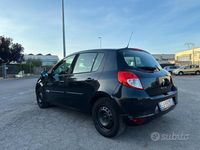 Usata Renault Clio III 2011 Nero Berlina