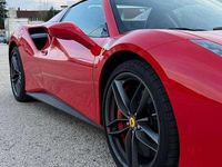 Usata Ferrari 488 670 CV (492 kW) 2016 Rosso Cabrio