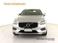 Usata Volvo XC60 Momentum 197 CV (144 kW) 2021 Argento SUV