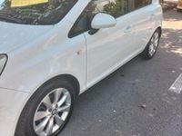Usata Opel Corsa 85 CV (62 kW) 2013 Bianco Utilitaria
