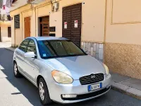 Usata Hyundai Accent 110 CV (80 kW) 2007 Grigio Berlina