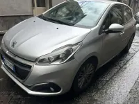 Usata Peugeot 208 Allure 99 CV (72 kW) 2017 Utilitaria