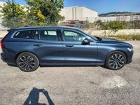 Usata Volvo V60 Plus 197 CV (144 kW) 2023 Blu/azzurro Station wagon