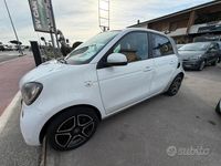 Usata Smart ForFour Passion 71 CV (52 kW) 2015 Bianco Utilitaria