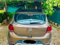 Usata Dacia Sandero Comfort 95 CV (69 kW) 2020 Bronzo Berlina