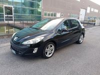 Usata Peugeot 308 Active 111 CV (81 kW) 2011 Nero Berlina