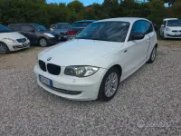 Usata BMW 116 116 CV (85 kW) 2010 Bianco Utilitaria