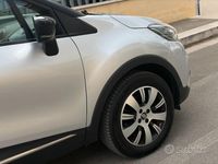 Usata Renault Captur 90 CV (66 kW) 2018 Grigio SUV