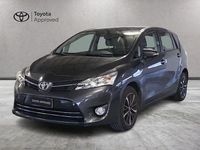 Usata Toyota Verso Active 132 CV (97 kW) 2017 Grigio Monovolume