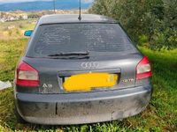 Usata Audi A3 130 CV (95 kW) 2001 Nero Utilitaria