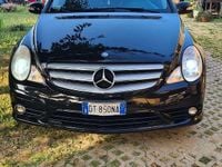 Usata Mercedes R320 224 CV (164 kW) 2009 Monovolume