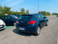 Usata Opel Astra Cosmo 110 CV (80 kW) 2010 Blu Station wagon