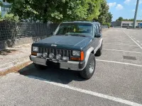 Usata Jeep Cherokee 80 CV (58 kW) 1988 Grigio SUV
