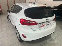 Usata Ford Fiesta Vignale 85 CV (62 kW) 2017 Bianco Utilitaria